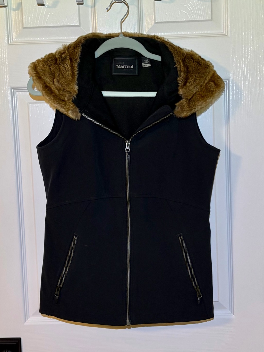 Marmot Black Fitted Zip Front Vest With Brown Faux-Fur Hood